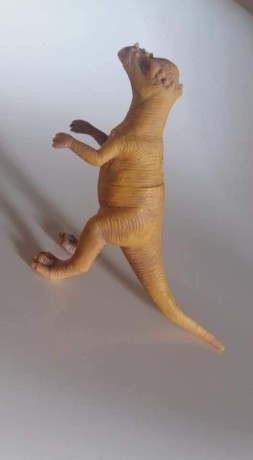 dinosaurio-alto-8-cm-x-8-x-3-cm-big-1