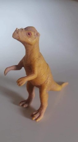 dinosaurio-alto-8-cm-x-8-x-3-cm-big-0
