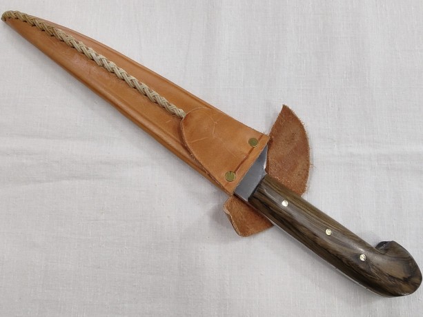 cuchillo-artesanal-acero-negro-25-cm-modelo-21-big-3