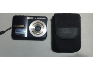 Vendo cámara dde fotos Samsung S-760 en excelente estado