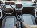 peugeot-208-allure-touchscreen-16-2015-small-7