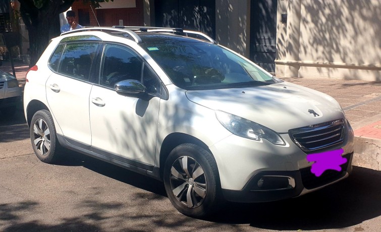 oportunidad-peugeot-2008-thp-caja-manual-2018-big-0