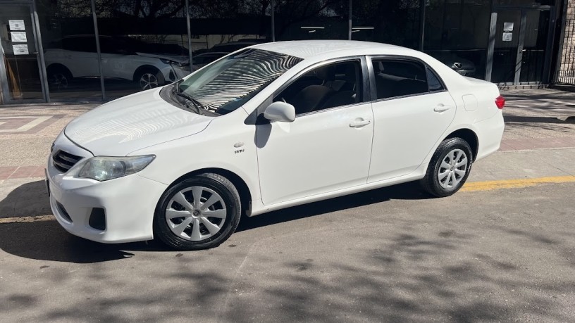 toyota-corolla-18-xli-l11-big-0