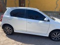 toyota-etios-xls-2018-small-2