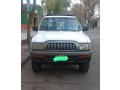 toyota-hilux-2003-small-4