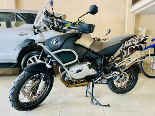 bmw-gs-1200-adventure-2006-big-1