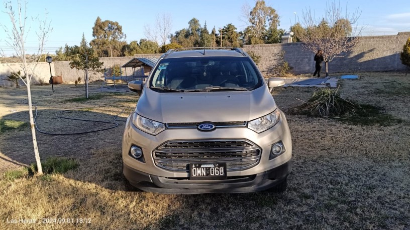 vendo-ecosport-kinetic-titanium-2015-big-4