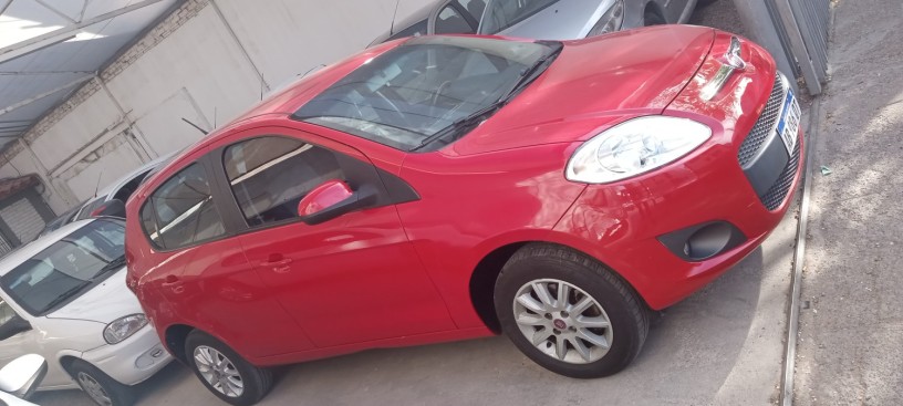 fiat-palio-attractive-14-nafta-mod-2017-big-0