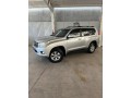 toyota-land-cruiser-prado-small-2