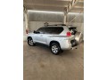 toyota-land-cruiser-prado-small-3