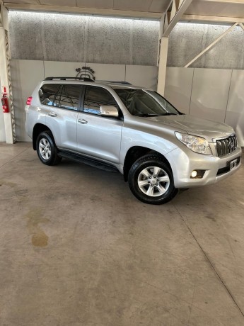 toyota-land-cruiser-prado-big-1