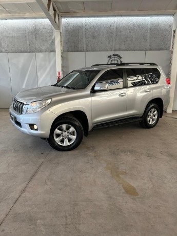 toyota-land-cruiser-prado-big-2