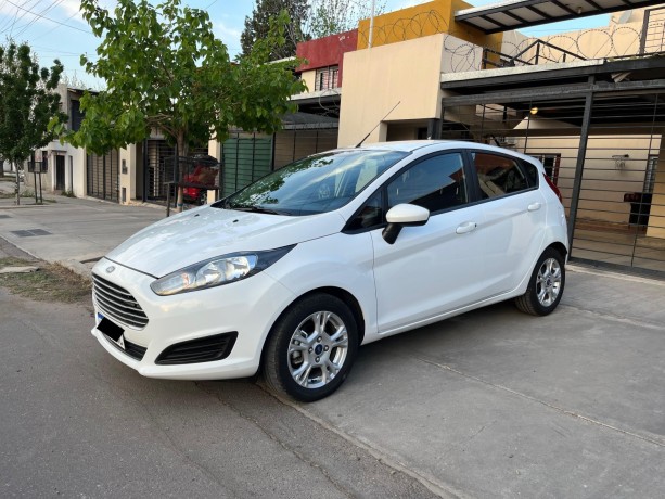 ford-fiesta-s-plus-16-2017-big-2