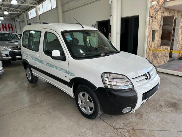 peugeot-partner-patagonica-16-hdi-vtc-plus-l10-big-1