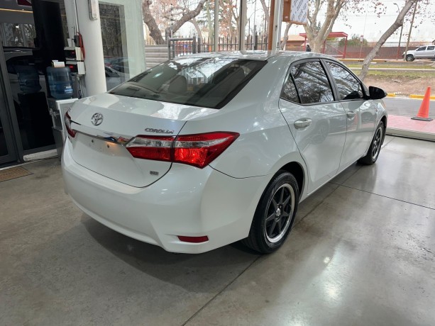 toyota-corolla-18-xli-l14-big-2