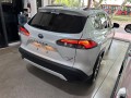 toyota-corolla-cross-hybrid-18-xei-hv-e-cvt-small-4