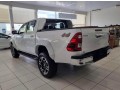 toyota-hilux-srx-28tdi-204-cv-4x4-at-0km-small-3