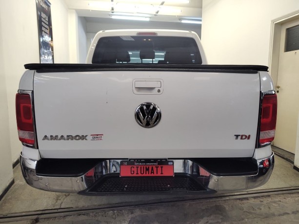 volkswagen-amarok-highline-20-4x2-180hp-big-7