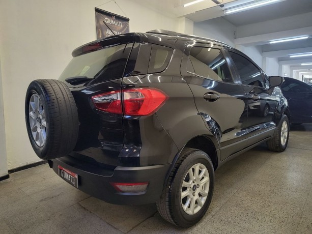 ford-ecosport-se-15l-mt-2018-big-2