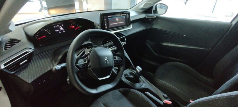 peugeot-208-big-2