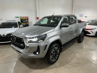 Toyota Hilux (L23) 2.8 C/D 4X2 TDI SRX AT6