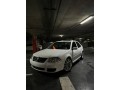 volkswagen-bora-tdi-2012-small-8