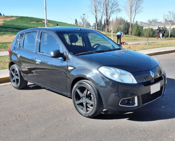 renault-sandero-16-16v-confort-big-1