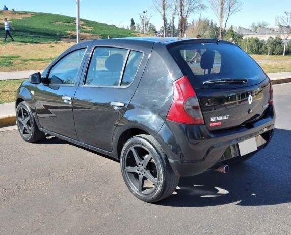 renault-sandero-16-16v-confort-big-3