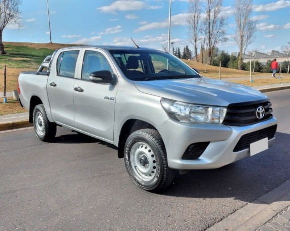 toyota-hilux-l16-24-cd-4x2-tdi-dx-150cv-big-1