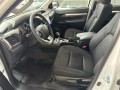 toyota-hilux-l21-28-cd-4x4-tdi-srv-at6-204cv-small-4