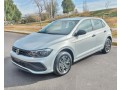 volkswagen-polo-16-msi-track-l23-small-0