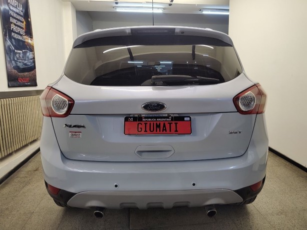 ford-kuga-titanium-at-25-big-3