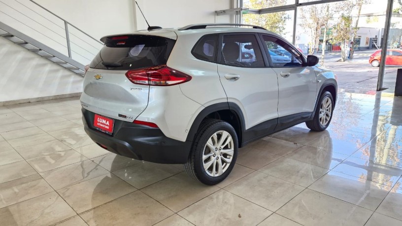 chevrolet-tracker-ltz-12t-at6-big-3