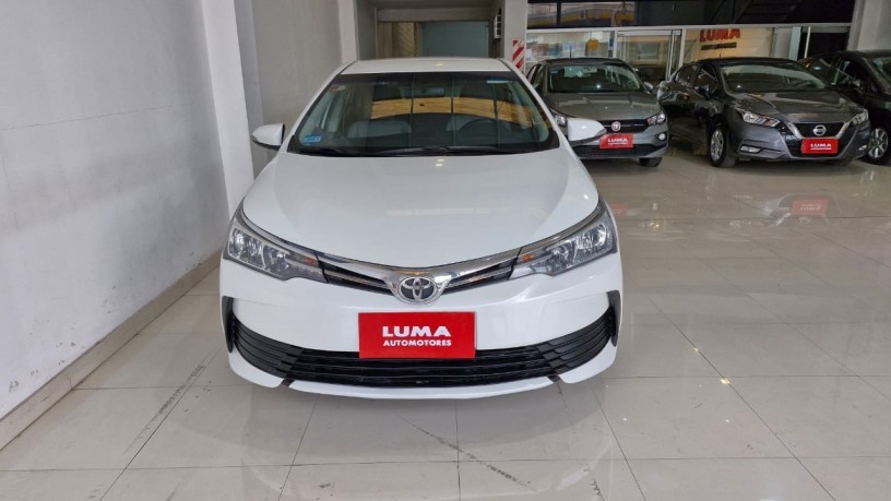 toyota-corolla-18-xli-l17-big-1