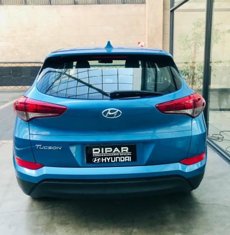 hyundai-tucson-20-n-6at-big-9