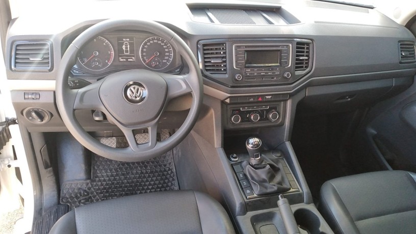 vw-amarok-trendline-2023-con-26000-km-big-6