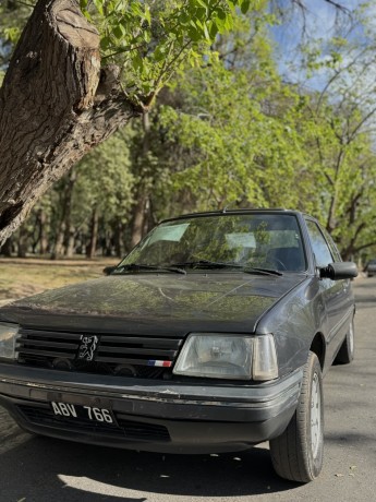 peugeot-205-xs-14-big-0