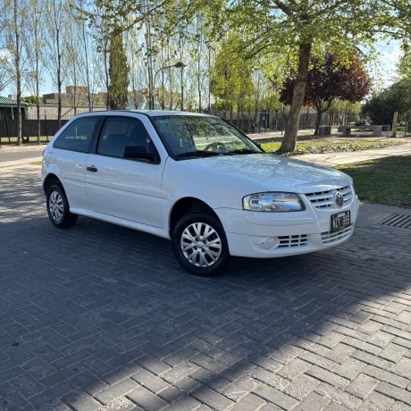 volkswagen-gol-power-14-big-1