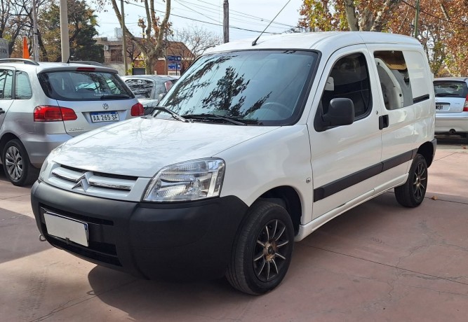 citroen-berlingo-16-hdi-mixto-big-0