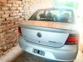 volkswagen-voyage-2011-16-i-motion-small-2