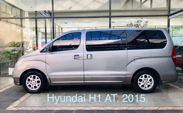 hyundai-h1-12-pasajeros-big-10