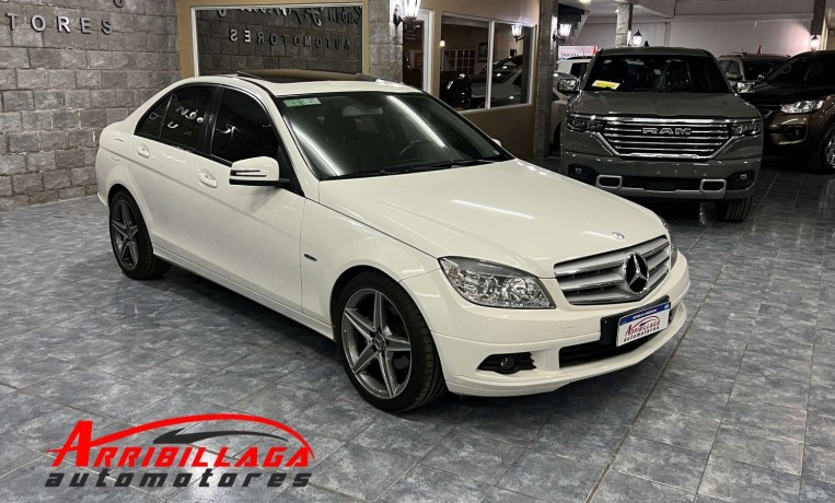 mercedes-benz-c200-cgi-blue-efficiency-mt6-nafta-2010-necochea-big-1