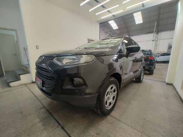 ford-ecosport-se-16-mt-2013-big-9