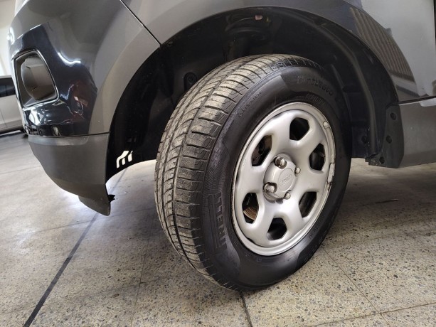 ford-ecosport-se-16-mt-2013-big-5