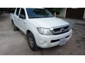 vendo-toyota-hilux-4x4-dx-pack-2010-small-0