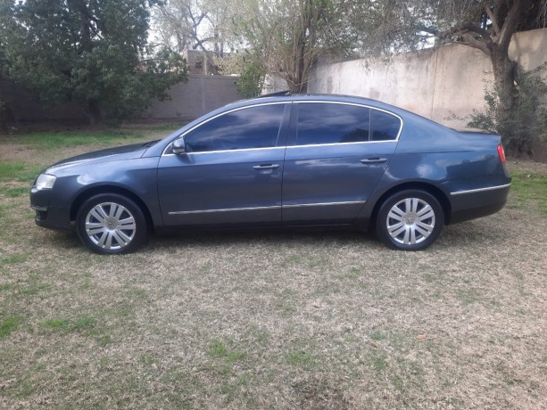 vw-passat-20-t-fsi-autm-2010-148000-km-impecable-estado-particular-big-2