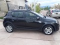 renault-sandero-privilege-16-16v-small-3