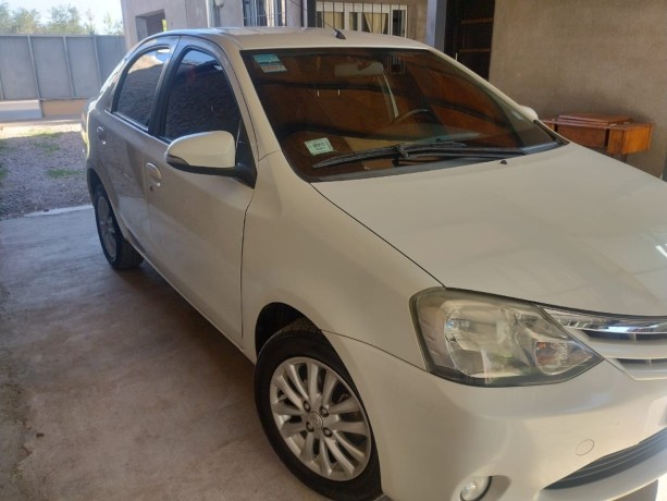 etios-15-modelo-2016-xls-oportunidad-impecable-big-4