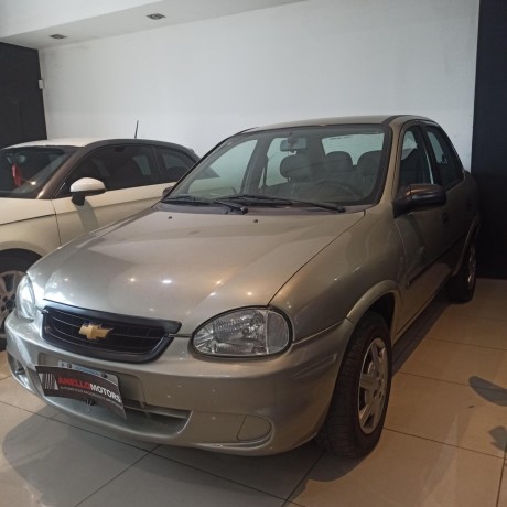 chevrolet-corsa-classic-14-5-puertas-big-0