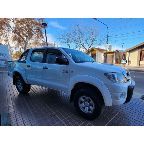 toyota-hilux-4x4-big-3